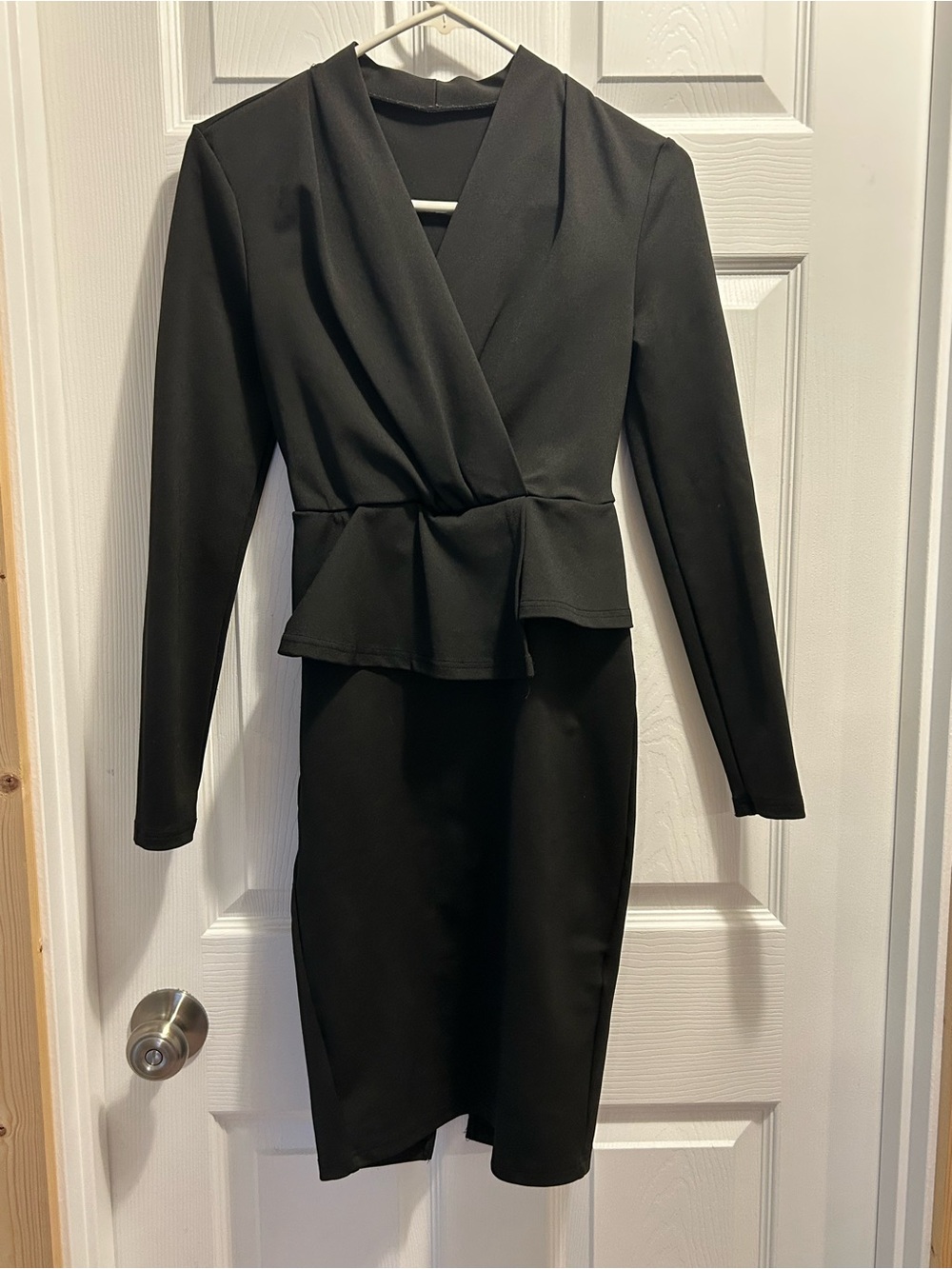 SHEIN Black Long Sleeve Peplum Wrap Dress
